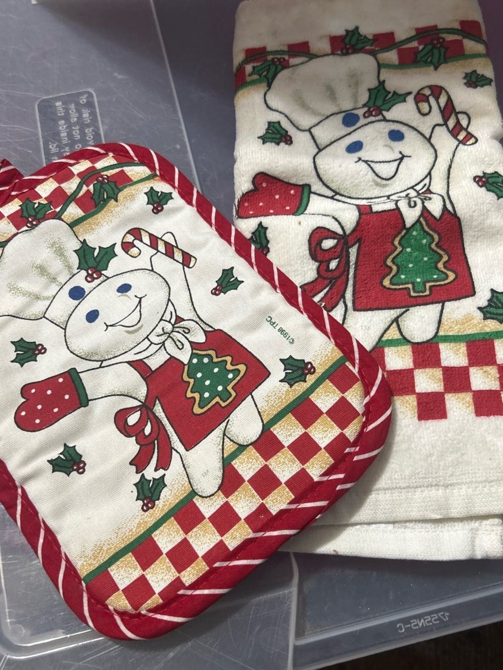 Holiday Snowman Kitchen Set - Red & White